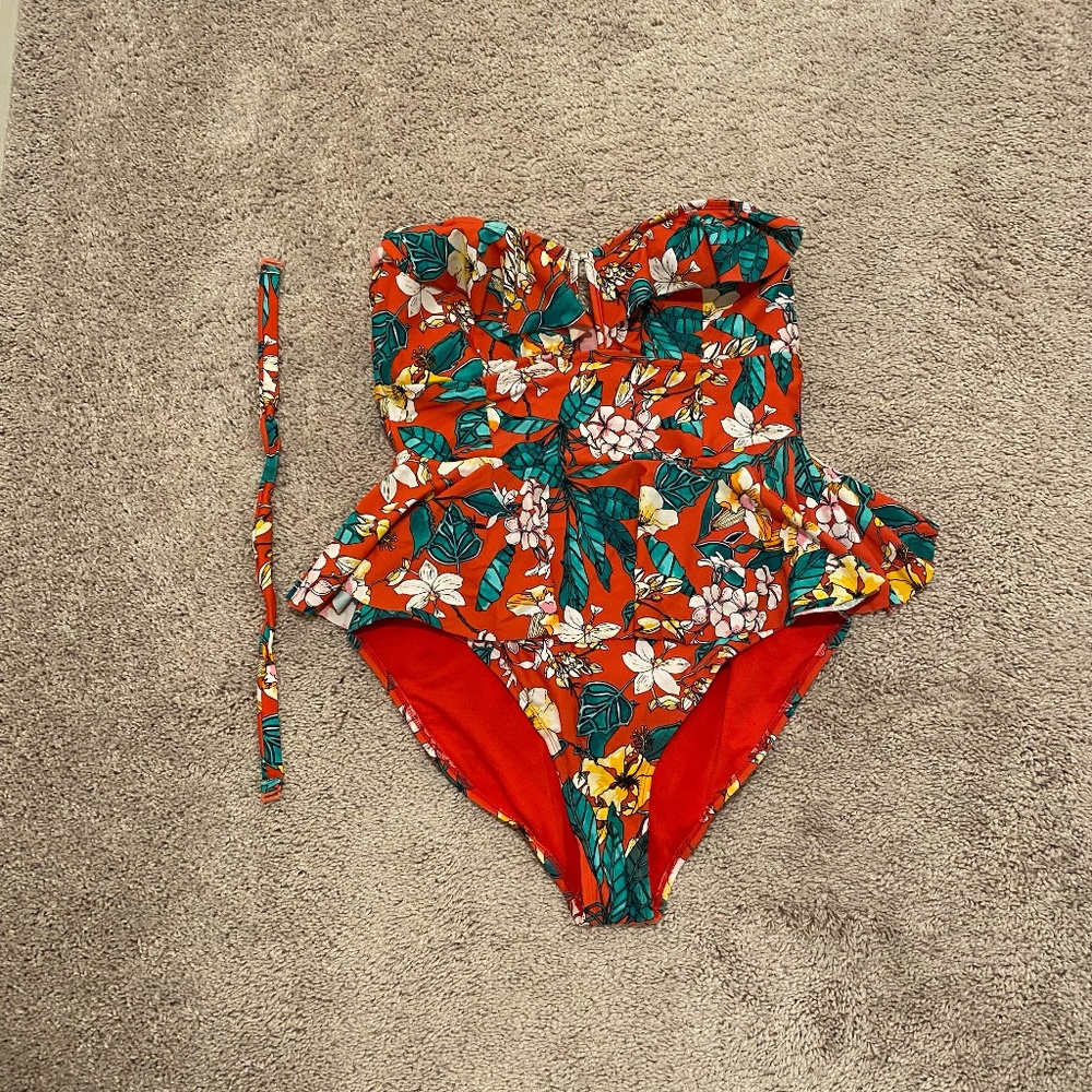 Forever 21 Plus Size Swimsuit 2X